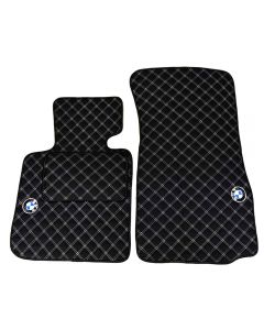 BMW Z4 2009-2020 με λογότυπο Pantheon Πατάκια δερματίνη μαύρα-άσπρη ραφή 2 τμχ
